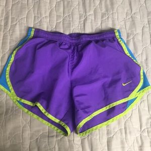 Nike shorts size M (juniors)